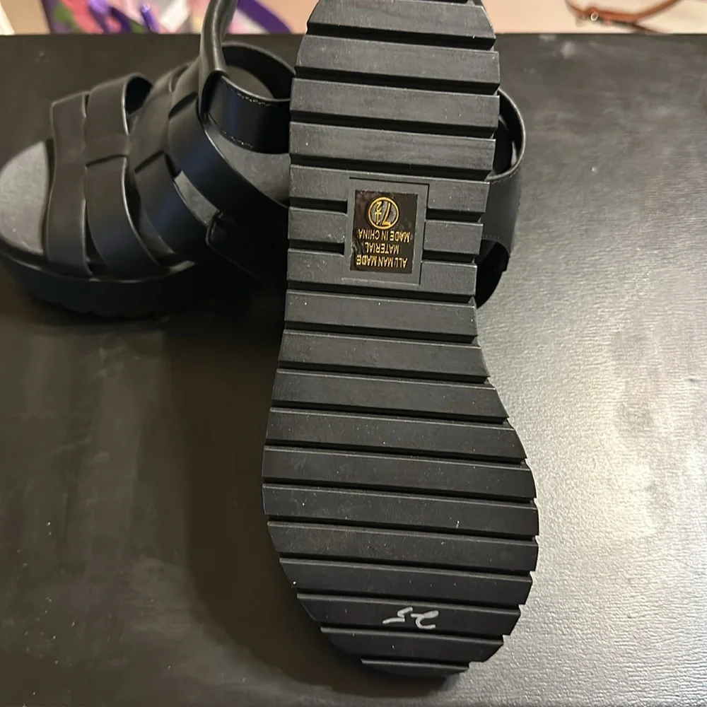 Soda sandals - Picture 4 of 6